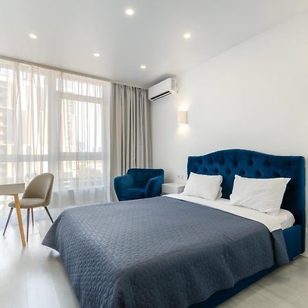 Petrovdom 85-141-122-38 Apartments In The Rc "French Quarter" Kiev Bagian luar foto